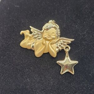 American Jewelry Chain AJC Pin Brooch Satin Goldtone Cherub Angel Star Charm​​​